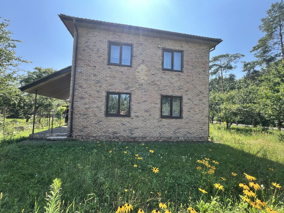 Обмін дачі 150м2 біля с.Морозівка на квартиру в Києві