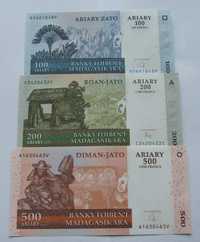 Banknoty MADAGASKAR - Z PACZKI BANKOWEJ - Zestaw Kolekcjonerski