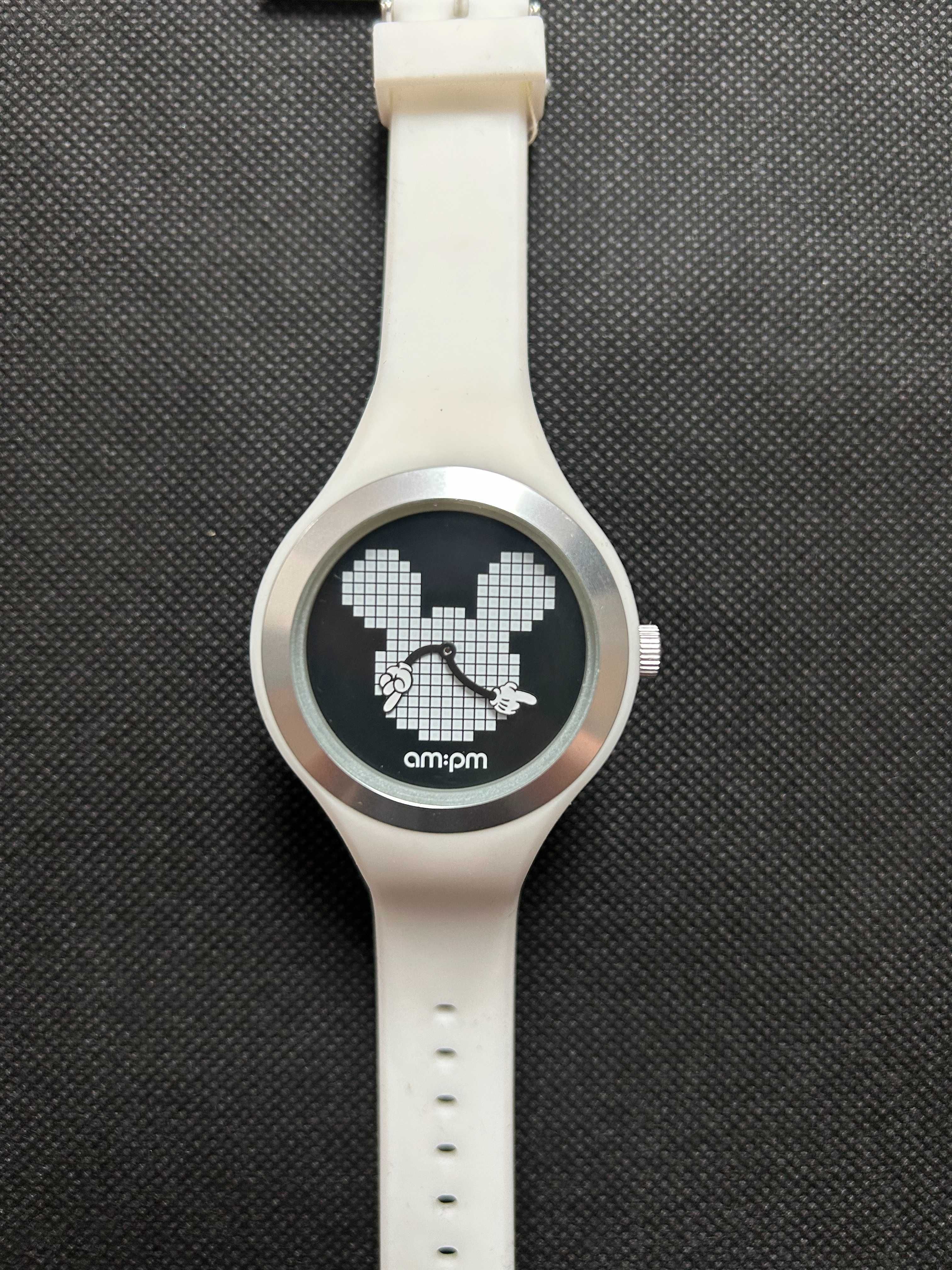 Nowy zegarek Mickey Mouse am:pm z Apart – z metką i pudełkiem.