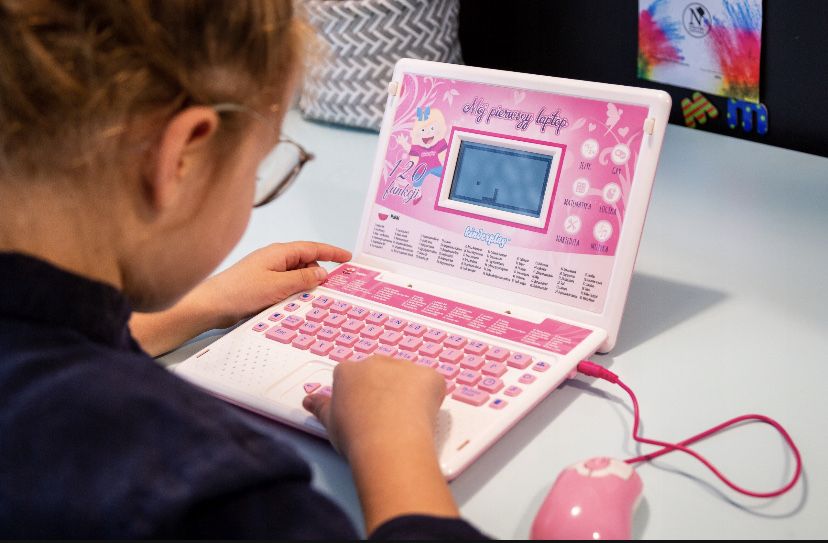 Laptop komputer edukacyjny dla dzieci 120 funkcji PREZENT