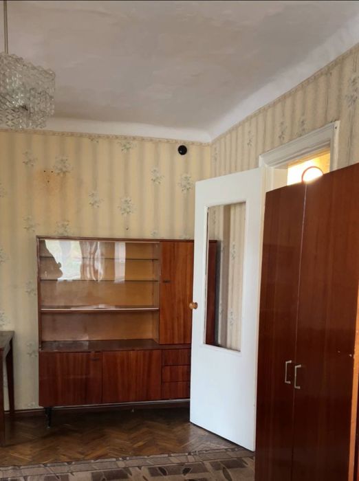 Продаж бюджетної 2х кімнатної квартири