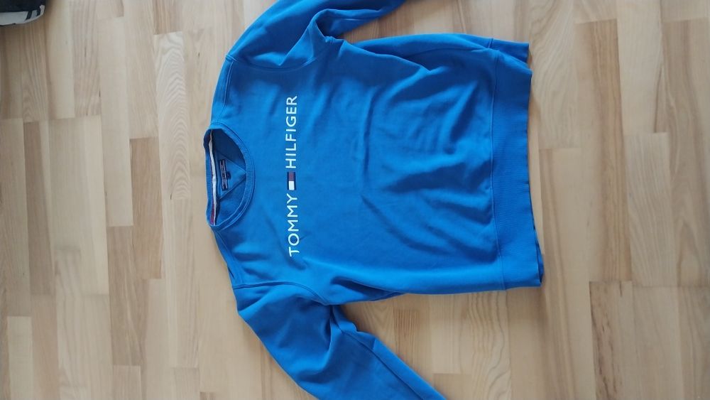 Продам мужской свитер  Tommy Hilfiger.  ОРИГИНАЛ