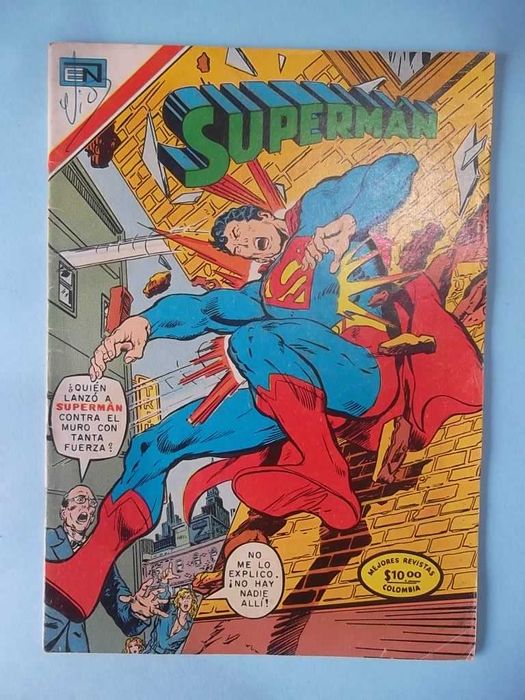 SUPERMAN / BATMAN - Edição colombiana - Várias revistas dos anos 70