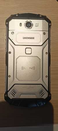 Продам бронебійний телефон Doogee S60 pro