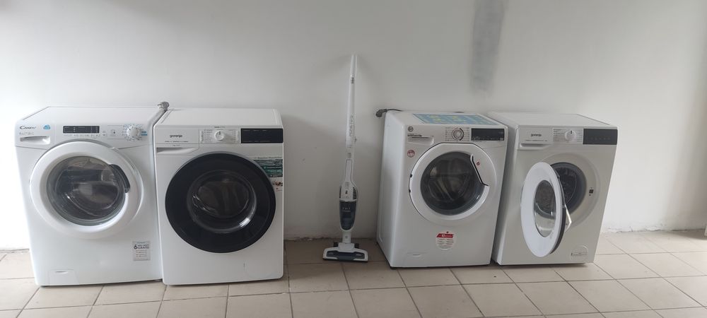 Пральна машина  Samsung WW90TA047AE1