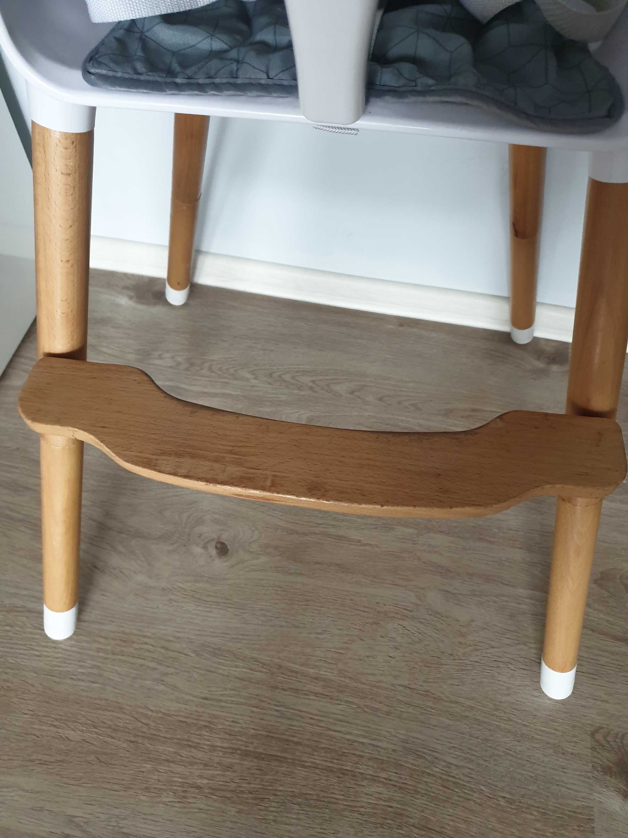 Krzesełko do karmienia Lionelo drewniane podnóżek 2w1