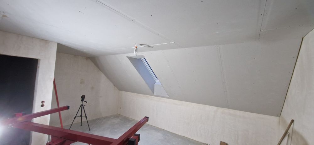 Gładzie, malowanie, sufity podwieszane, poddasza, szpachlowanie