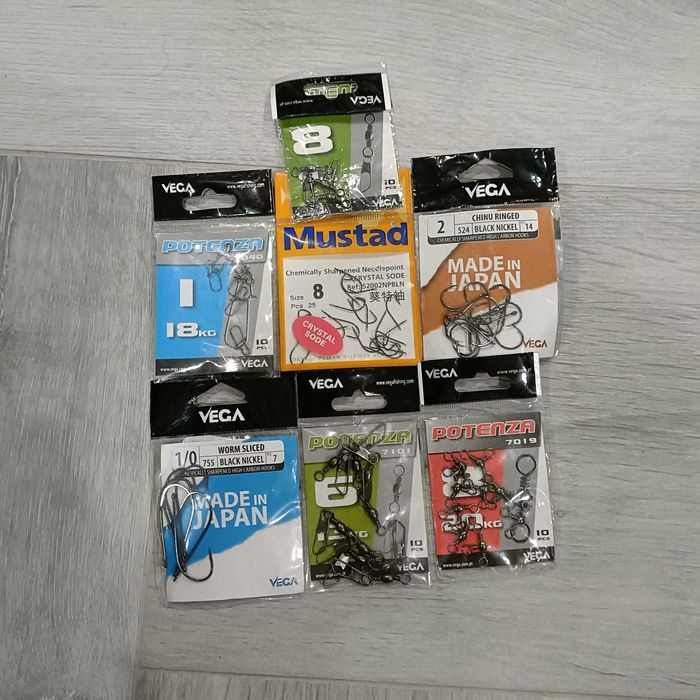 Lote de Anzóis e Destorcedores para Pesca (Vega e Mustad) - NOVO