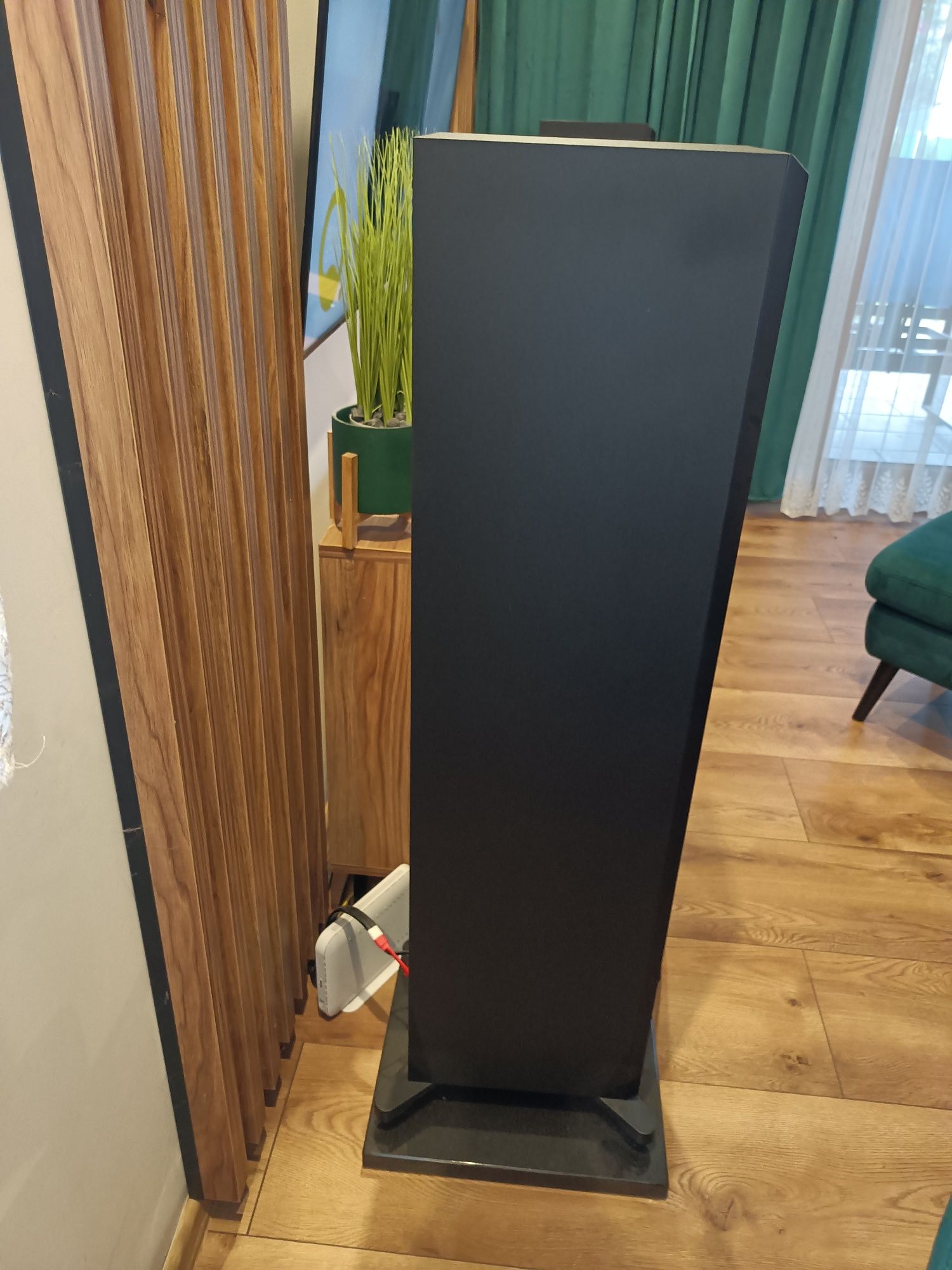 Dynaudio emit 50 czarne ,gwarancja