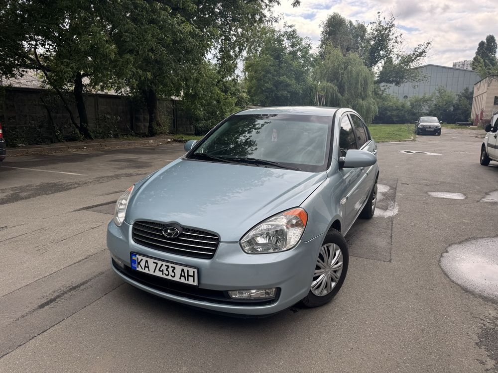 Hyundai Accent 1.6 автомат не фарбований
