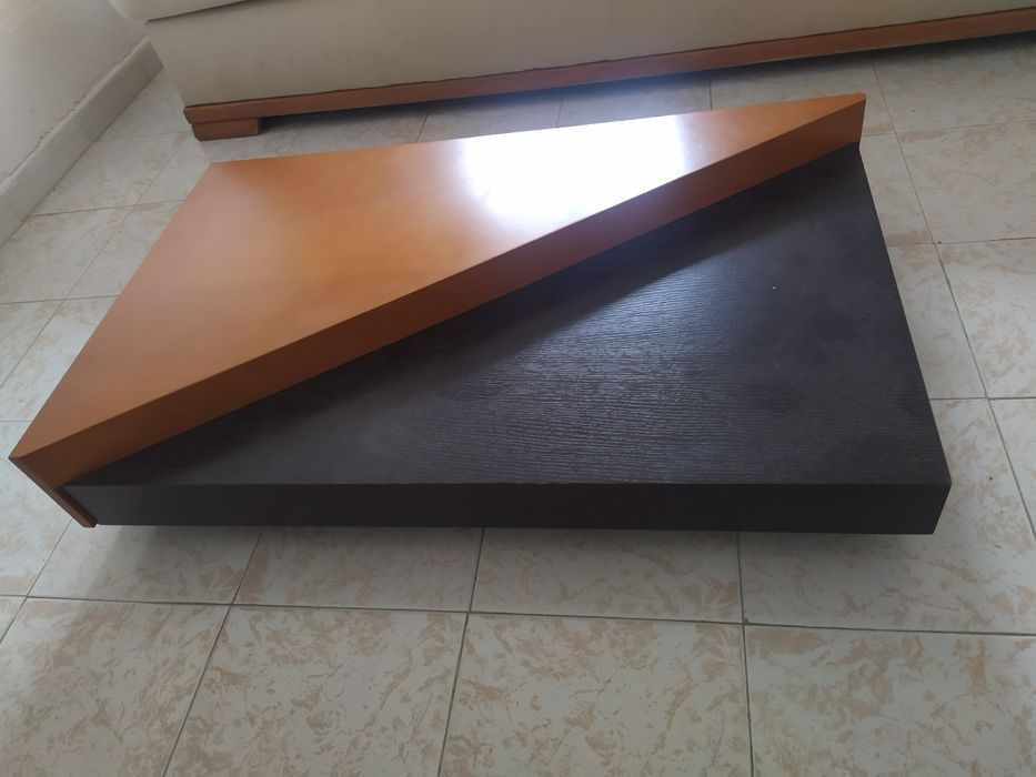 Mesa de centro moderna