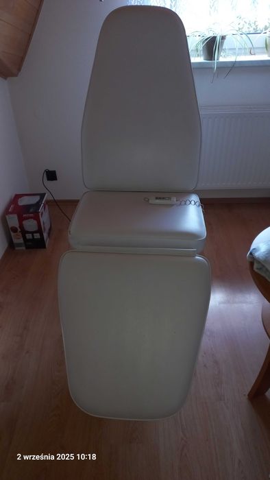 Łóżko kosmetyczne/rehabilitacyjne elektryczne