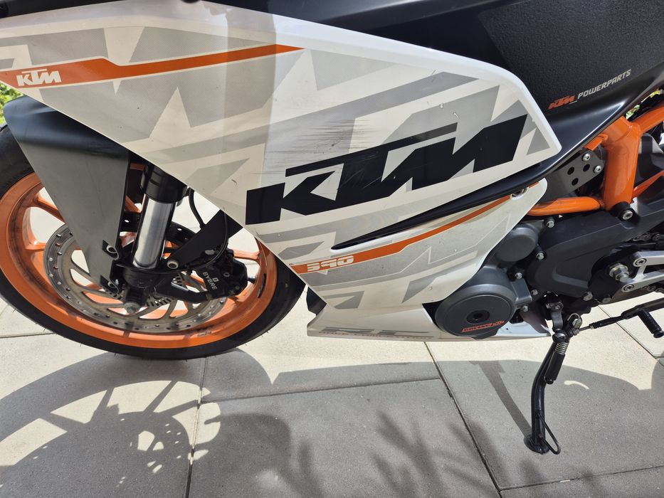 KTM rc390 salon PL na tor i na drogę, po motocyklistce :)