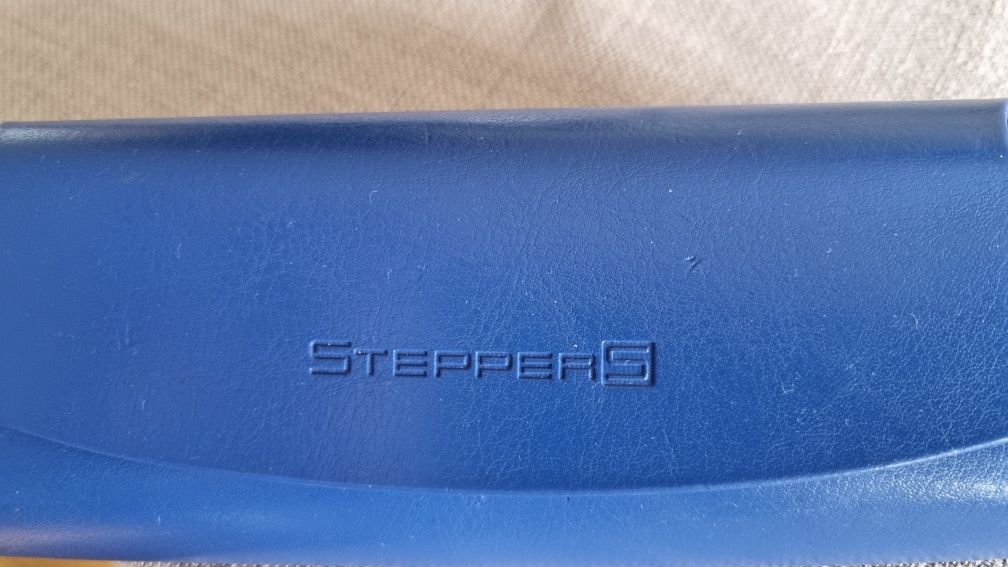 Ramkido okularów firmy Stepper