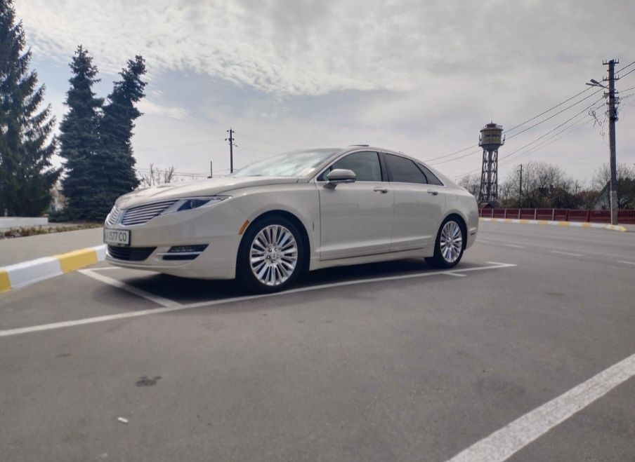 Lincoln MKZ 2015-2016