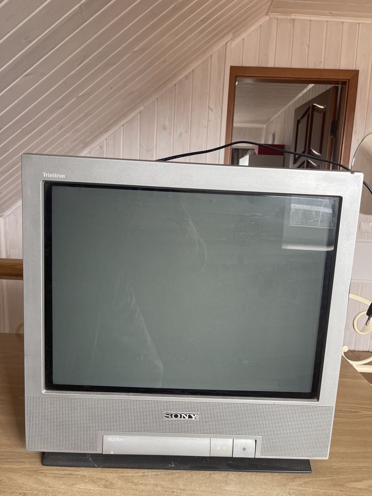 Телевізор sony trinitron