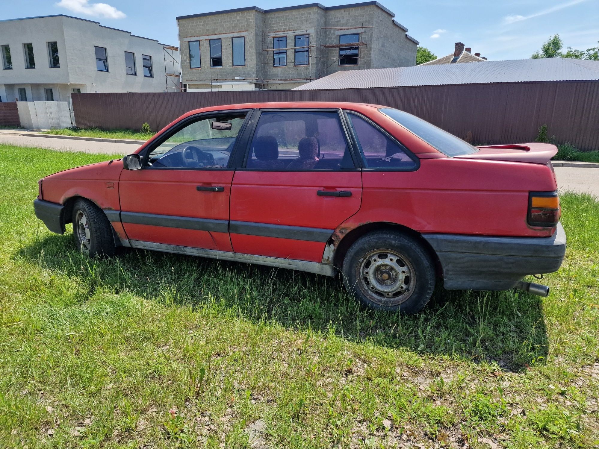 Volkswagen Passat B3 запчастини розбірка