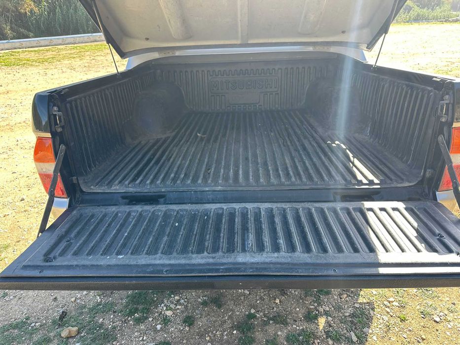 Mitsubishi L200 2.5  4x4 fullbox