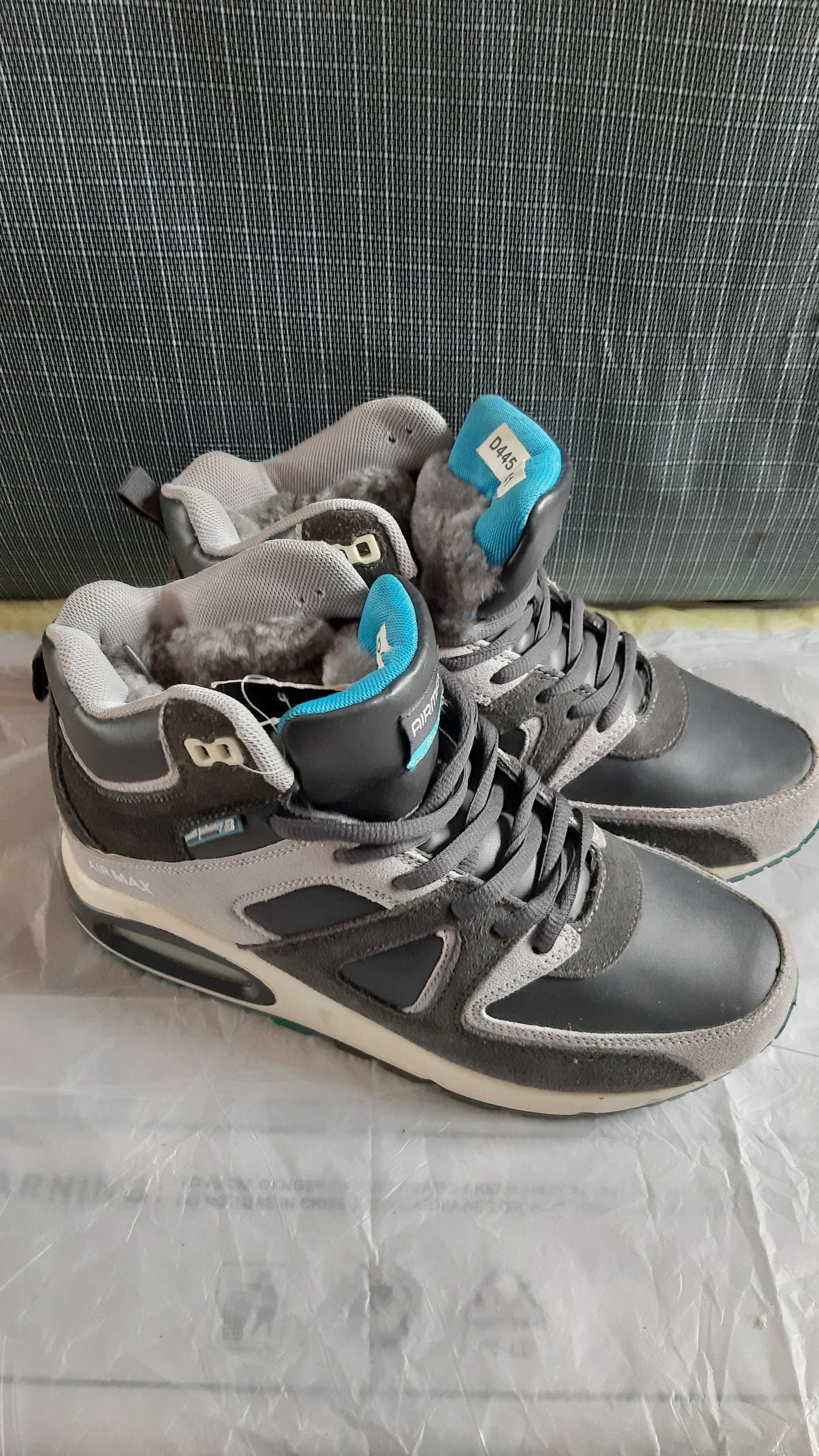 Продам кросівки зимові з хутром AIRMAX
