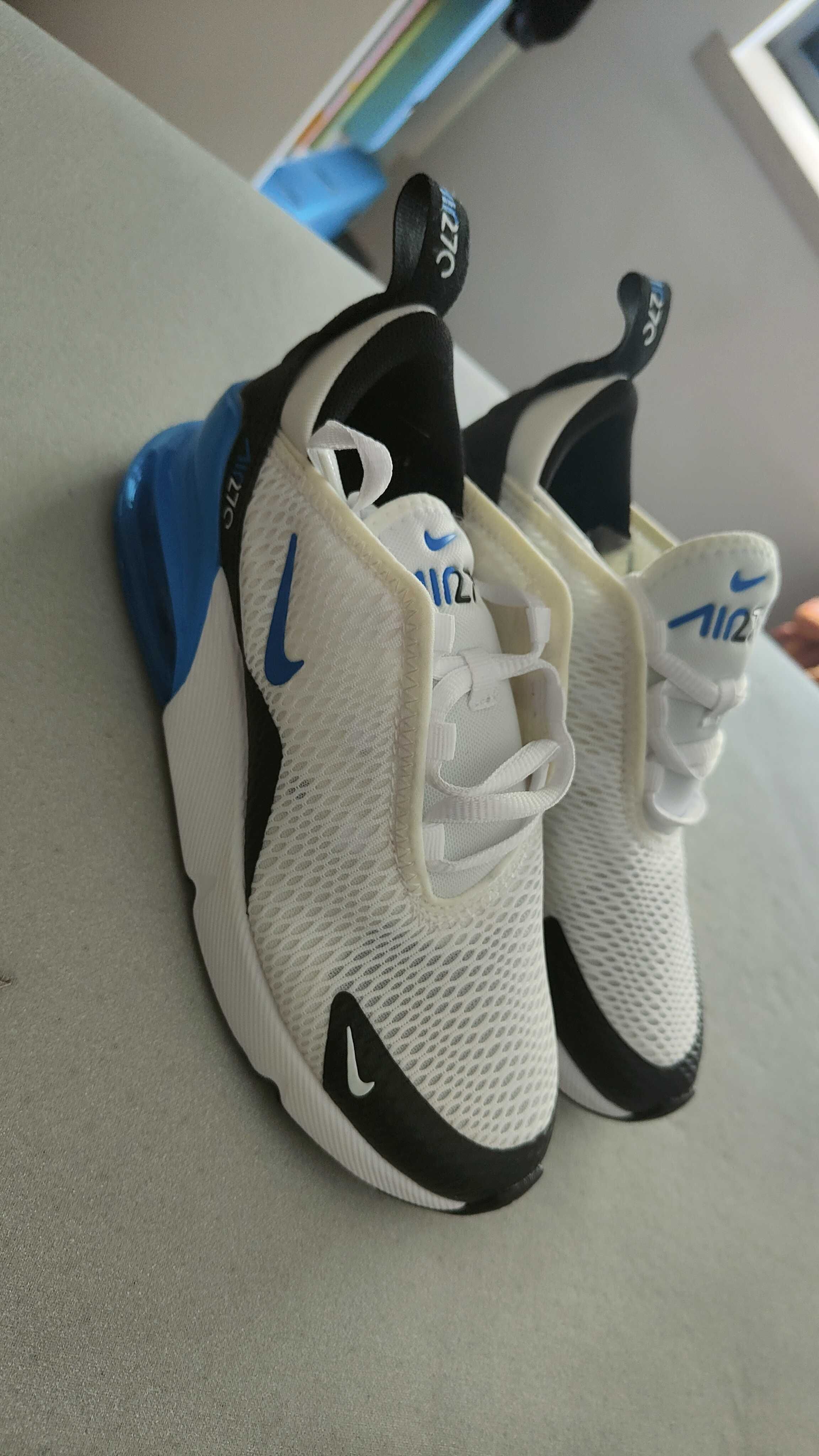 Sapatilhas Criança NIKE Air MAX 270 Tamanho 33