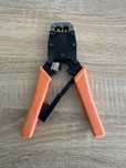Zaciskarka do wtyków RJ45, RJ12, RJ11