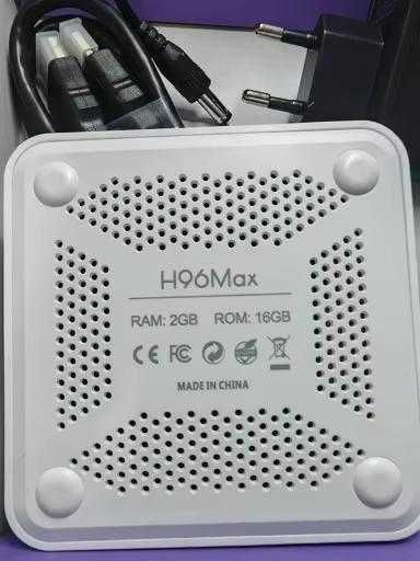 NOVO - H96 Max H313 - 2GB/16GB/Android 14/Branca