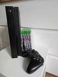Xbox one x konsola pod telewizor pad gry