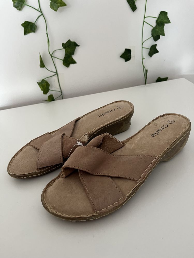 sandały na niskim obcasie sandałki aksamitne napaski buty na lato 37