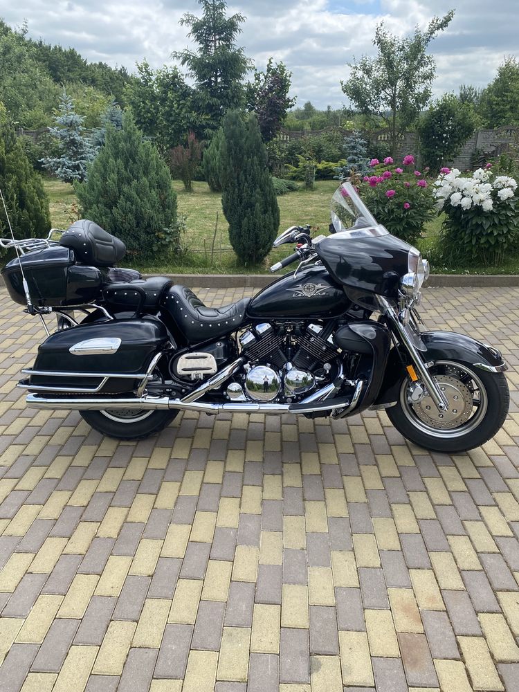 Yamaha XVZ 1300 Midnight Star Venture
