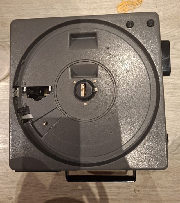 Projetor de slides Kodak Carousel S-AV2000