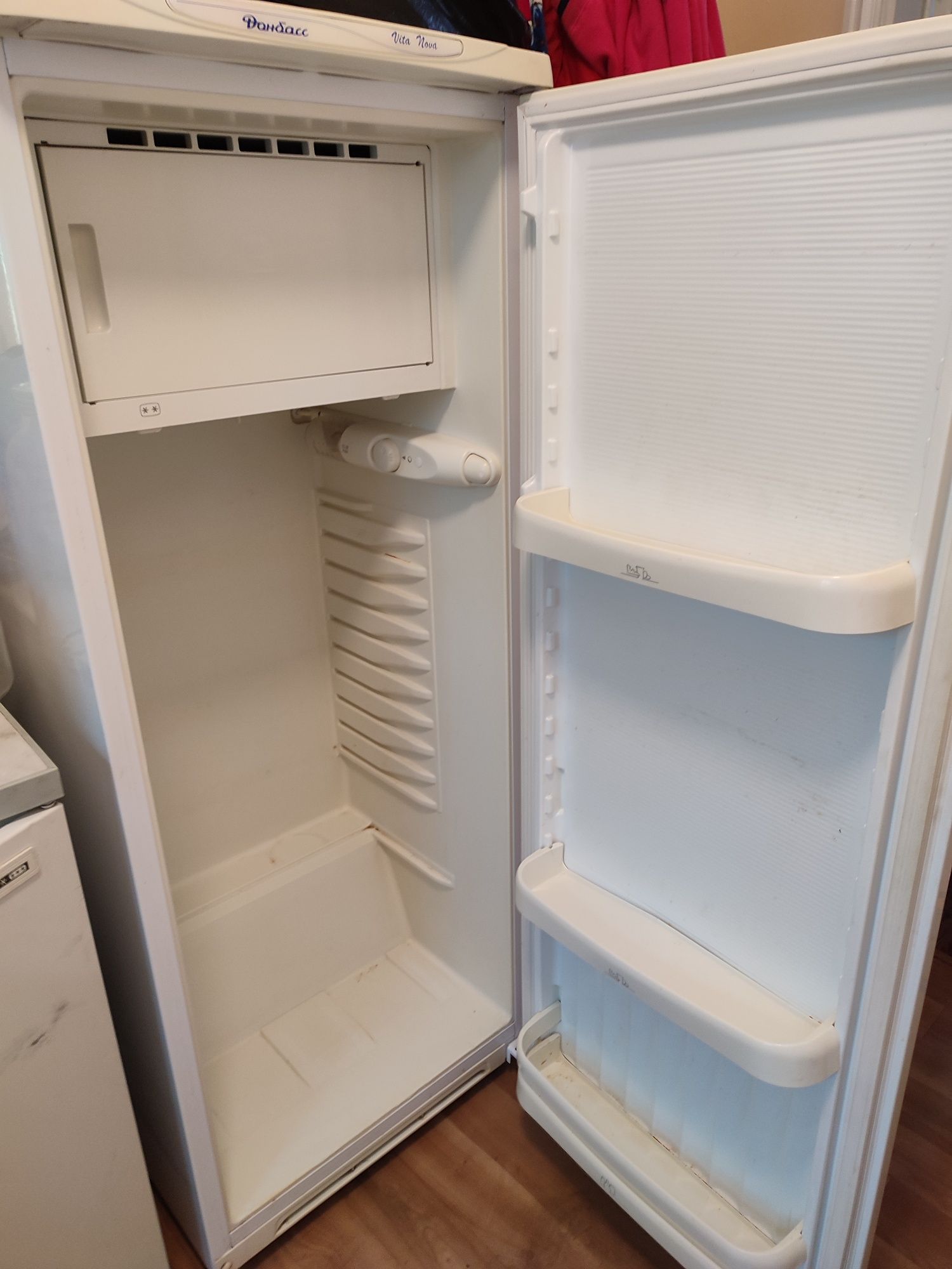 Мініхолодильники/ маленький холодильник / морозильна камера