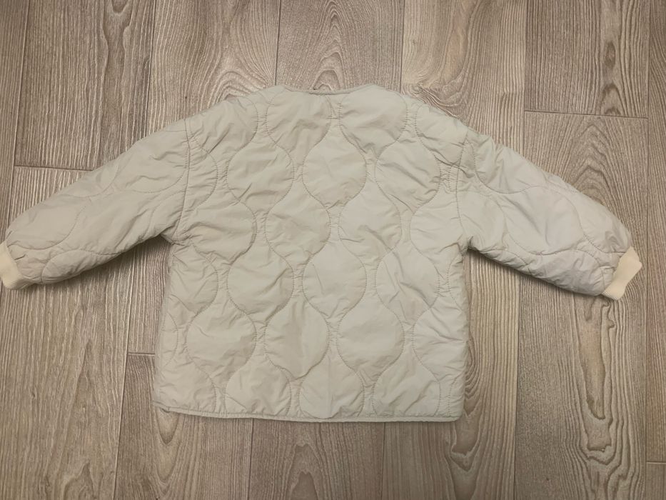 Курточка zara 104см