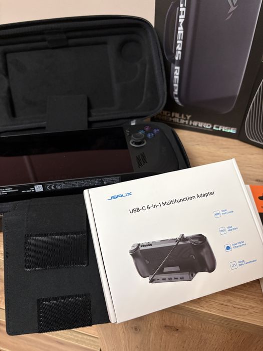 Consola Asus ROG Ally X – Como Nova + Garantia + Vários Extras