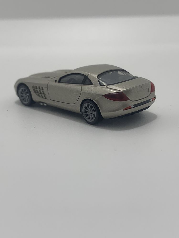 Mercedes SLR McLaren da Herpa escala 1/87
