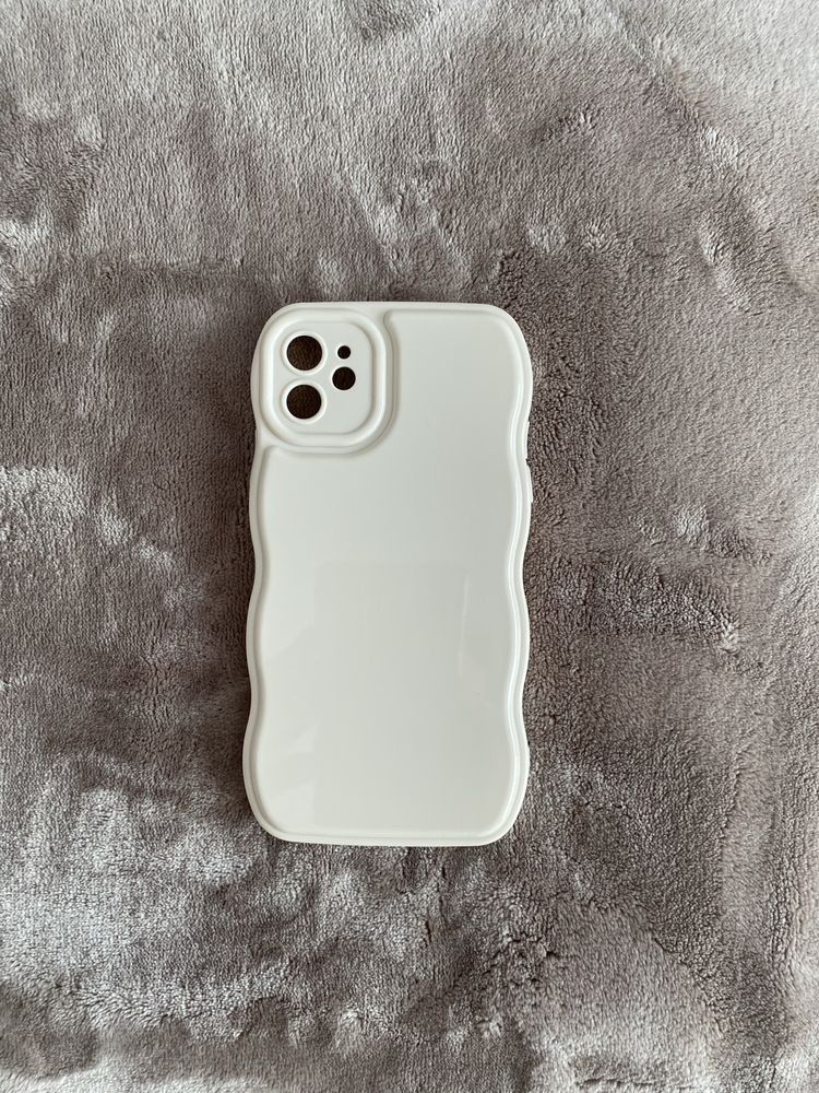 Etui na iphone 11