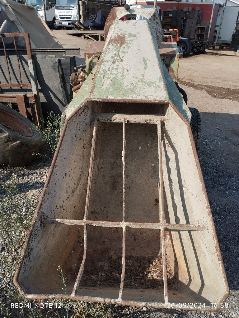 Máquina de bombar betumilha