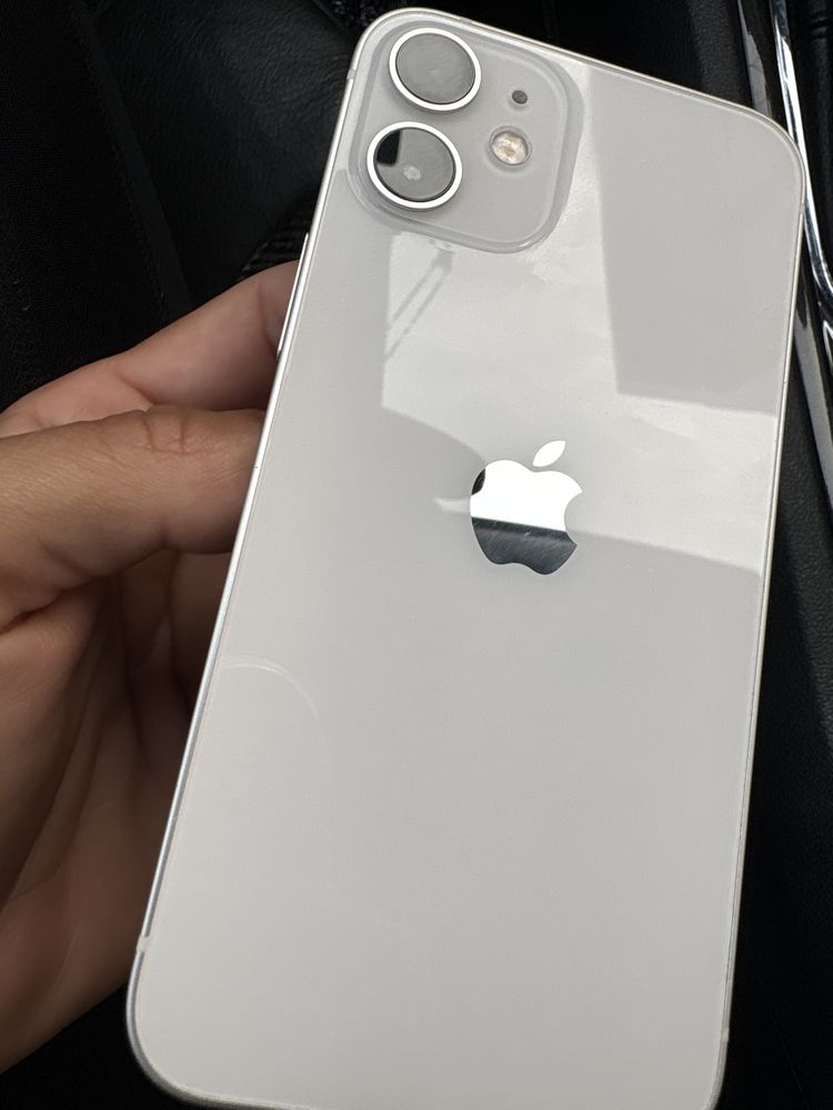 Iphone 12 mini  usado