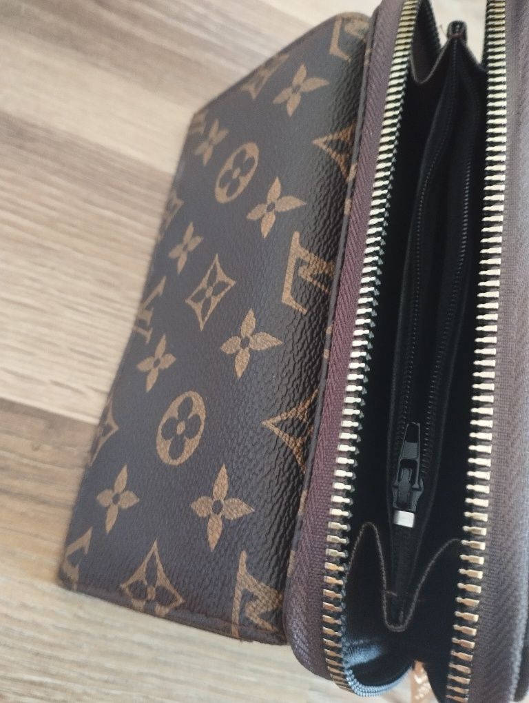 Louis Vuitton portfel duzy