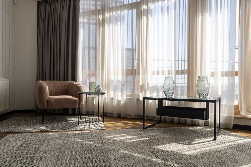 Пропонується простора, 2к +кухня студія з сучасним ремонтом