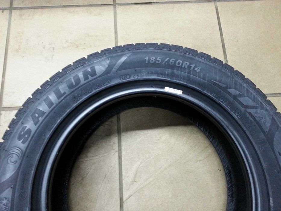Opony całoroczne wielosezonowe 185/60r14 82H Sailun Atrezzo 4SEASONS