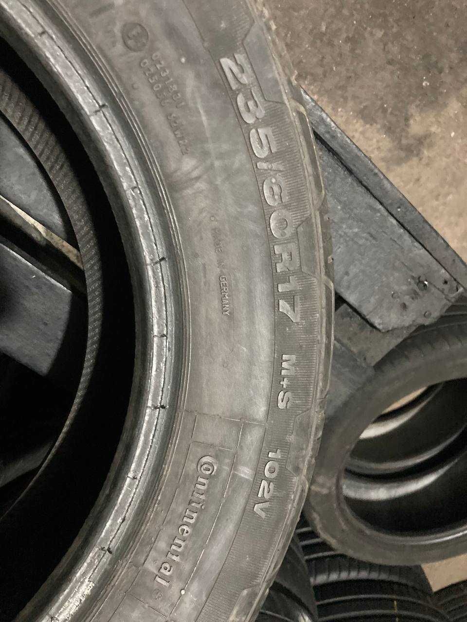 Шини резина літо 235/60 R17 Continental 4x4 Contact MO