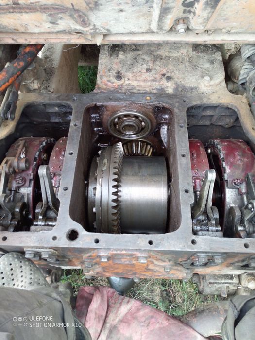 Трактор гусентчний