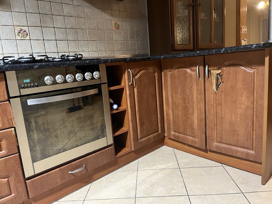 Kuchnia 285 cm + 362 cm + 152 cm