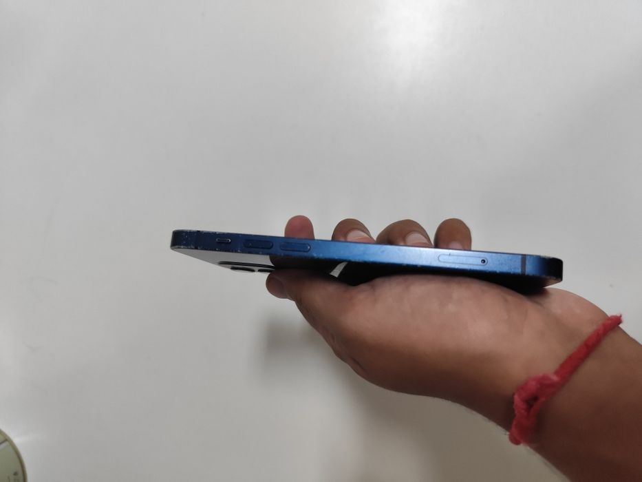 Iphone 12 com 64GB