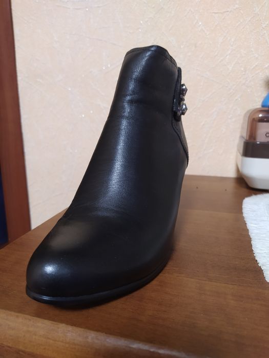 Сапожки (сапоги), полусапожки демисезонные женские  35-36 размер