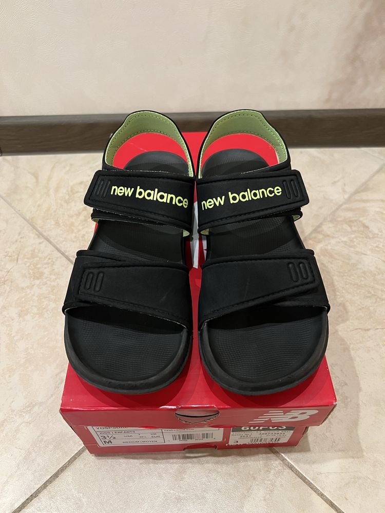 Сандалі дитячі New Balance 35,5p.