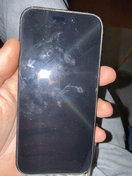 Iphone 14 pro  bateria a 79 por cento