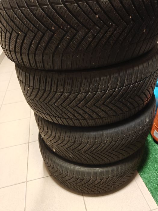 Opony caloroczne Imperial 225/50/R17