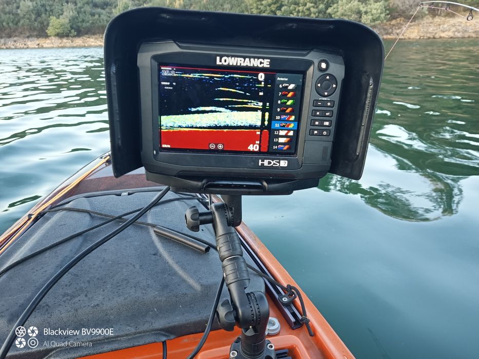 Sonda Lowrance HDS Carbon 7" + Total Scan