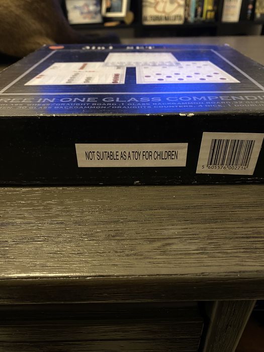 Tres tabuleiros em vidro Xadrez Damas e Gamão